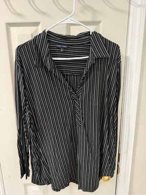 Modern Works Black Pinstripe Casual Button-Down Shirt